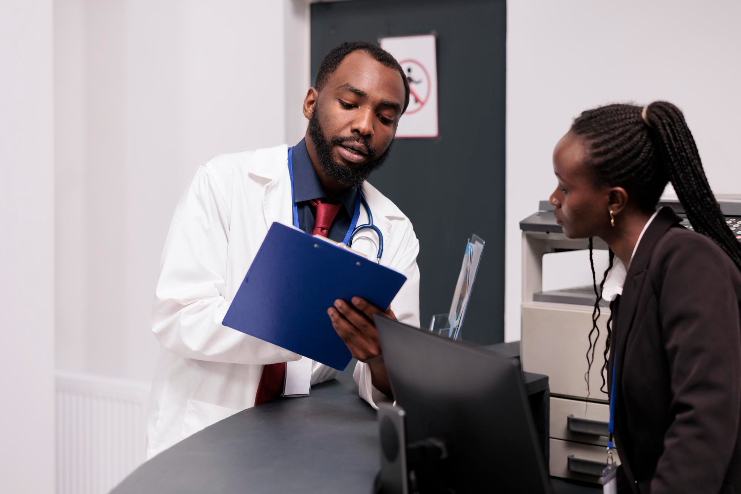 How Online Pharmacies Make Healthcare Easier
