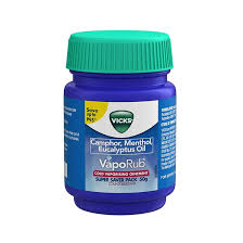 VICKS VAPOUR RUB Healthcare Product